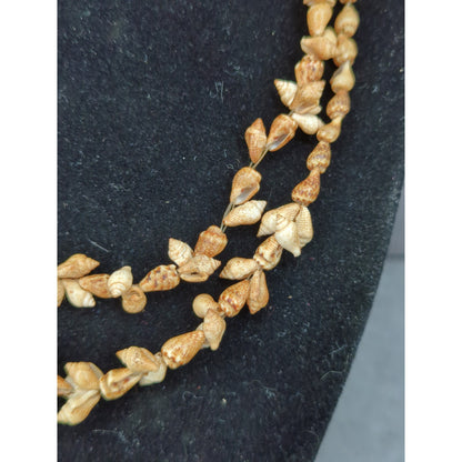 Vintage Gold Tone Sculptural Shell Link Collar Necklace Mid-Century Glam Retro