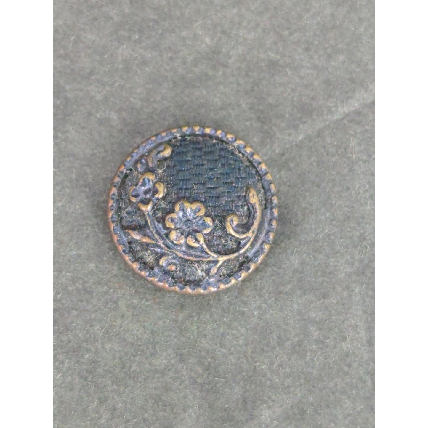 LOT MM of 10 Antique Vintage Victorian Brass Mixed Materials Buttons ESTATE FIND