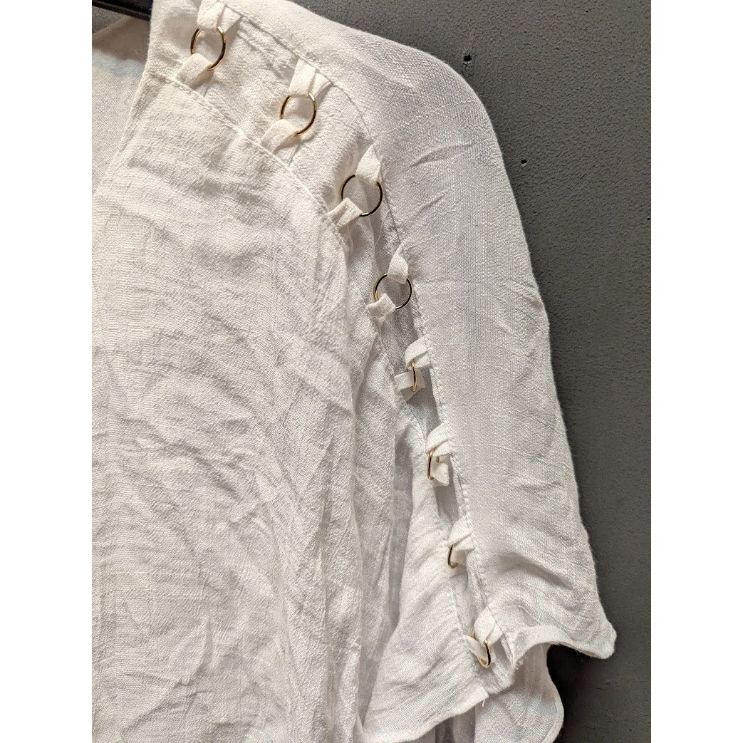 JM collection Size small petite white blouse poncho capelet overlay short sleeve
