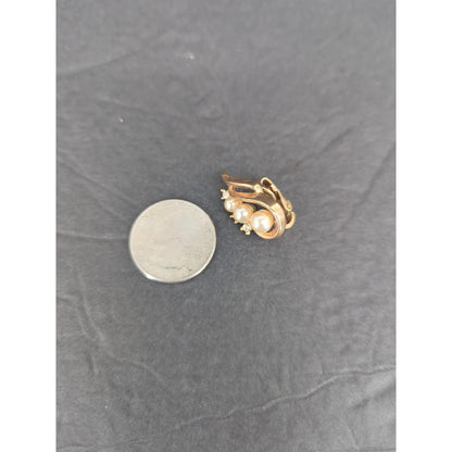 Vintage Trifari Brushed Gold Tone Faux Pearl Leaf Cluster Clip On Earrings Retro