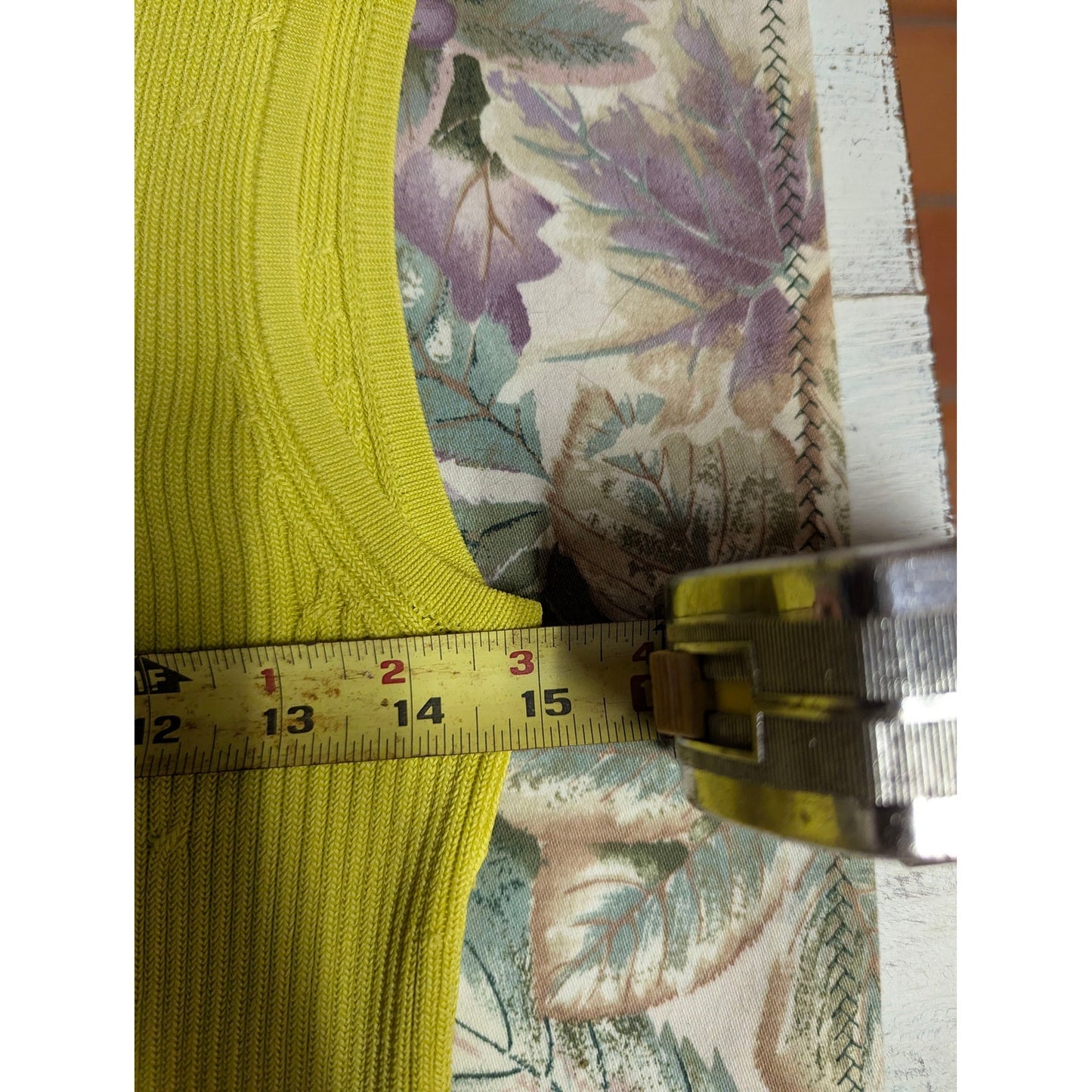 Preston York Chartreuse Ribbed Knit Sleeveless Top Collared V Neck Y2K Preppy