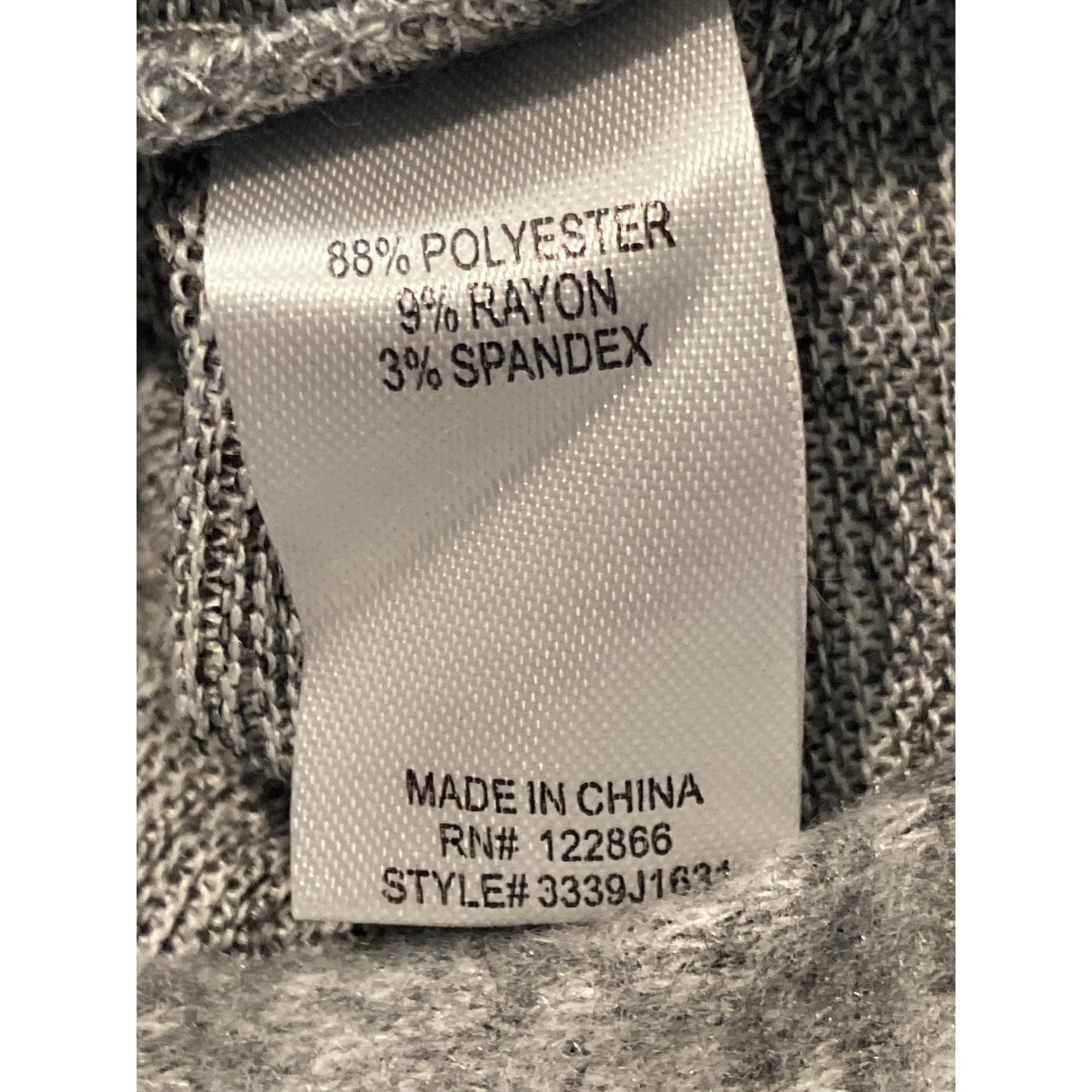 NWT Status by Chenault Ultra Soft Center Seam Cowl Sweater Sz Small Pearl Grey
