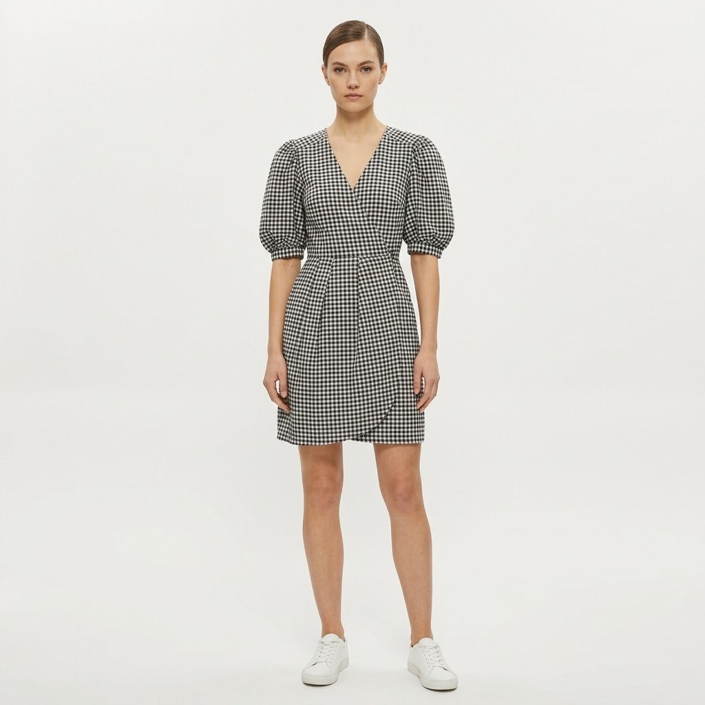 Topshop Gingham Print Wrap Mini Dress Short Sleeve White/Black Size 6 NWT