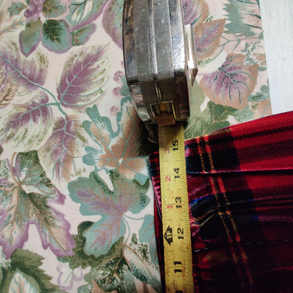 Ronni Nicole Petite Red Tartan Plaid Maxi Skirt Glass Beaded Back Slit VTG. PXL