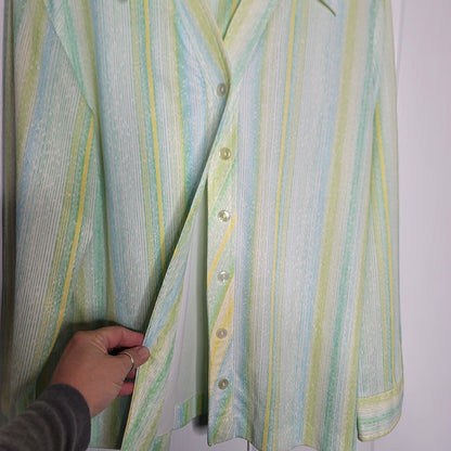 Vintage ButtonUp long sleeve Blouse Wide Collar Large/XL stripe yellow green