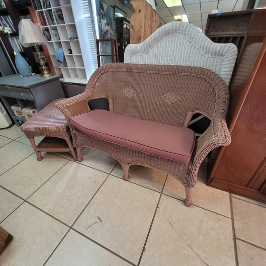 Secondhand Sandies: Outdoor Patio Set Poly LONG LASTING Settee 4.6' and Coffee Side Table Mauve