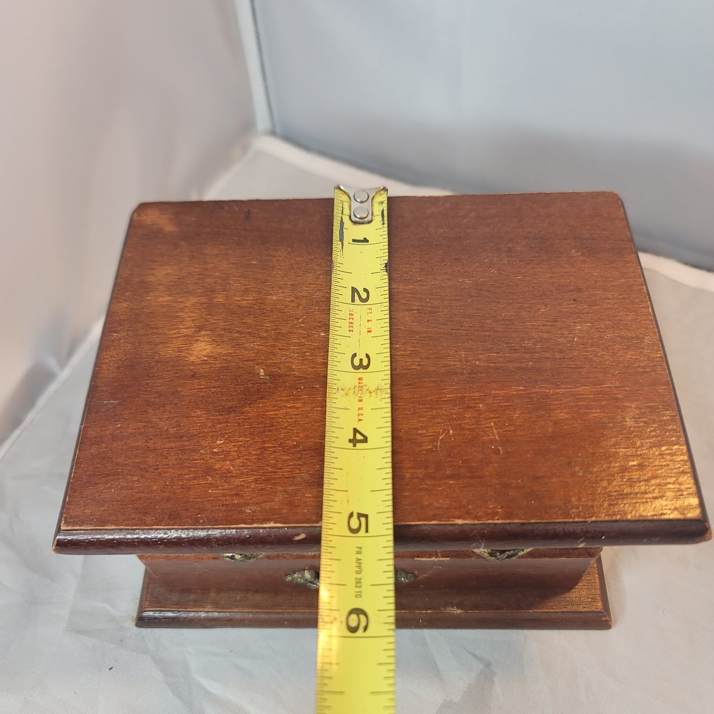 Small wood jewelry box