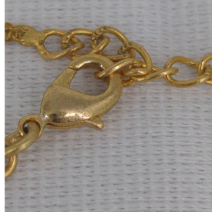Vintage Gold Tone Ornate Filigree Tear Drop Pendant Necklace Green Stone