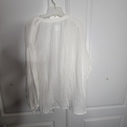 Sundays Size 3 White textured Button Up Cotton Long Sleeve V Neck Top Blouse