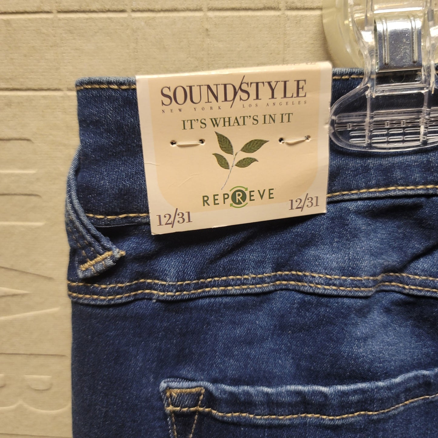 Soundstyle Womens Jamie Ankle Skinny Jeans 12/31 slim and sleek New button fly