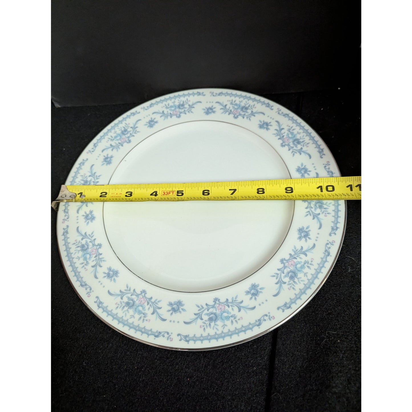 Vintage Ekco International Winsford Fine China Dinner Plates Set of 2 Japan