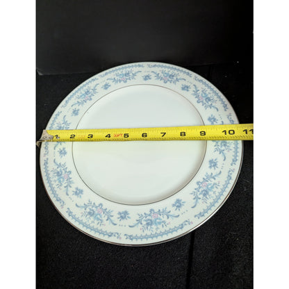 Vintage Ekco International Winsford Fine China Dinner Plates Set of 2 Japan