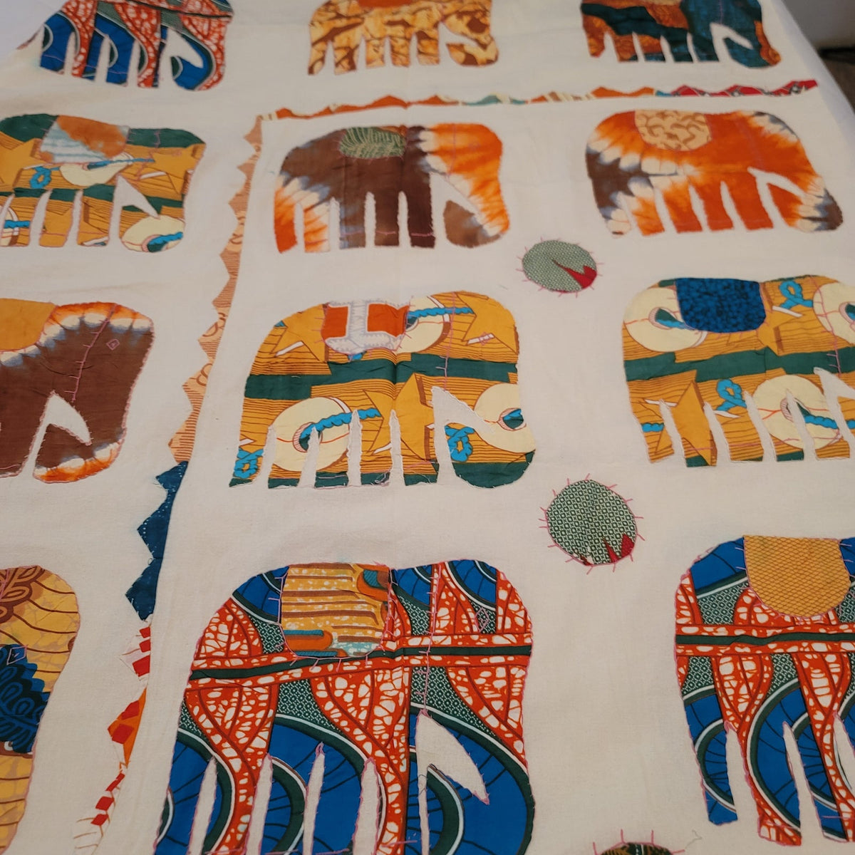 Orange cream elephant tye dye Hand sewn queen full blanket coverlet lightweight