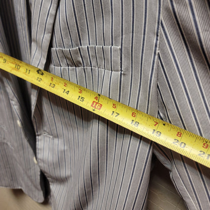 Vince. Striped blazer Mens Size large Navy Light Blue 2 button Front 100% cotton