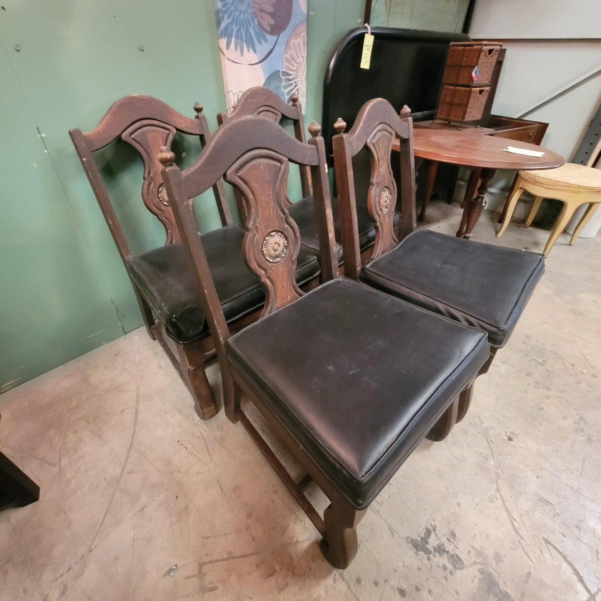 SECONDHAND SANDIES: Set of 4 chairs and a 48" round table Set AS IS