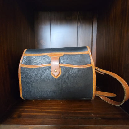 Vintage Dooney & Bourke All-Weather Leather Essex shoulder bag British tan trim