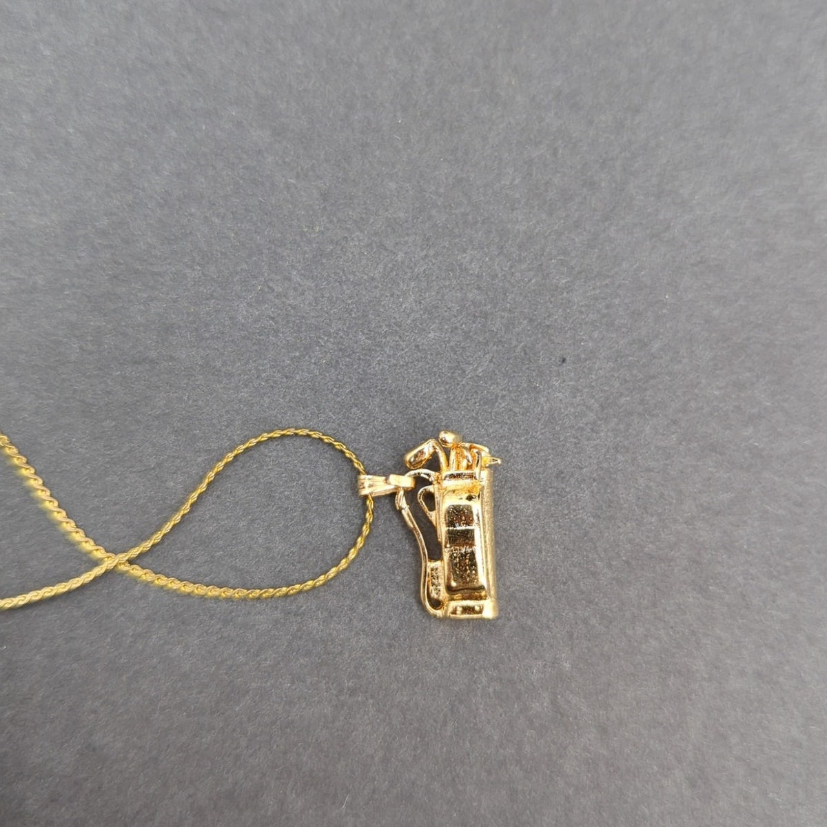Vintage Fashion Gold-Tone Miniature Golf Bag Pendant Necklace