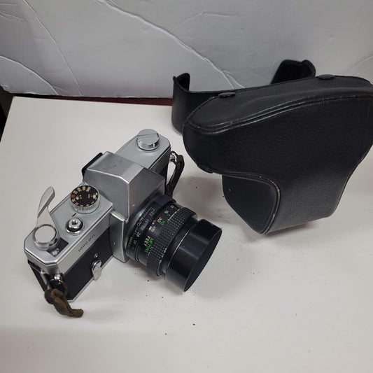 Vtg. MAMIYA Sekor 1000 DTL 35 MM camera, case, strap, Vivitar  55 MM lens