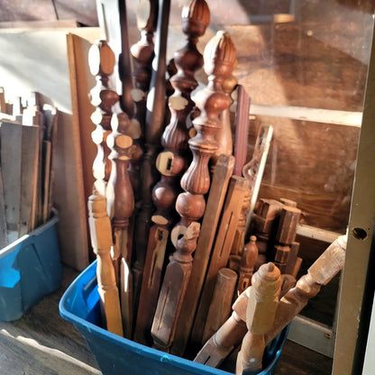SECONDHAND SANDIES: Wood spindles, bed posts, crafting projects 8.00 each