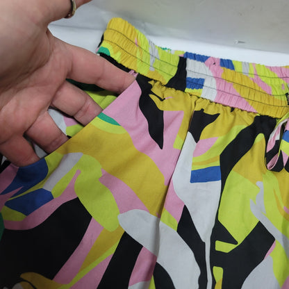 Crosby NEW Sara Shorts Size Large Multicolor Exotic Tropics Elastic Waist