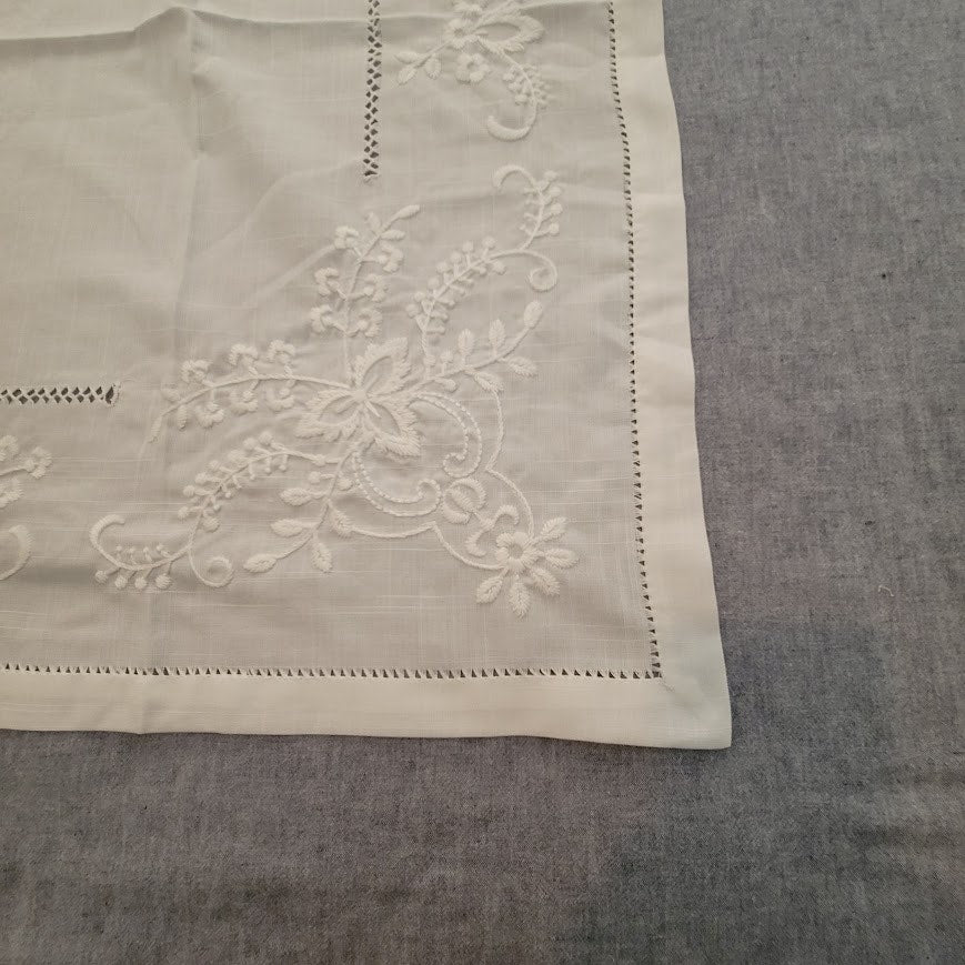 Vintage 1970s White Square 36" x 36" Tablecloth Hand Embroidery White Linens