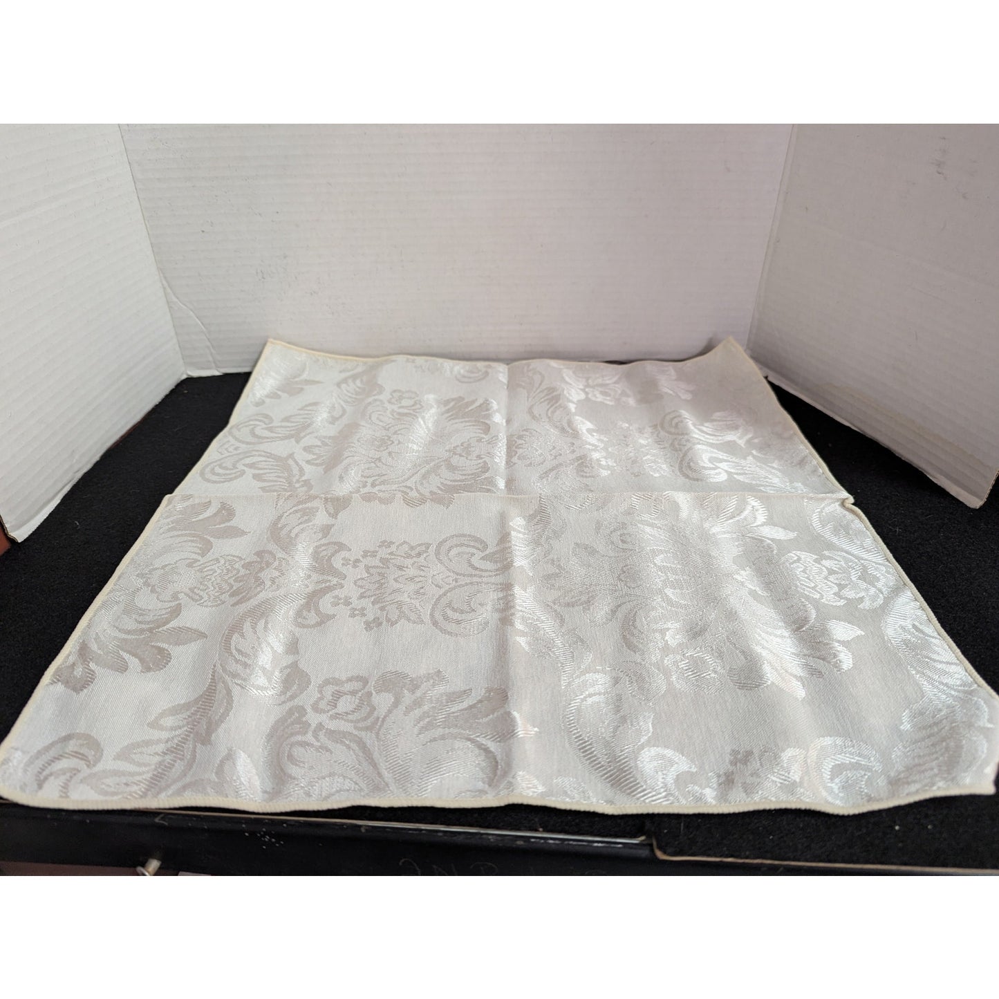 Vintage Fashion Industries White Jacquard Damask Napkins Set of 6 Floral 17"