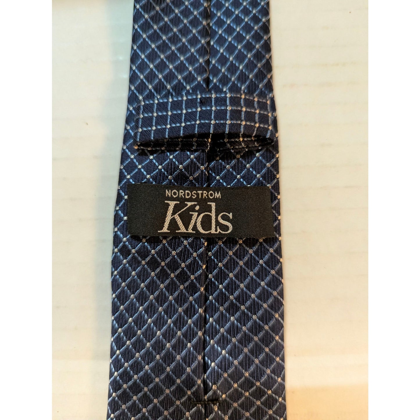 Nordstrom Kids Boys Navy Blue Geometric Printed Pre-Tied Necktie NWT