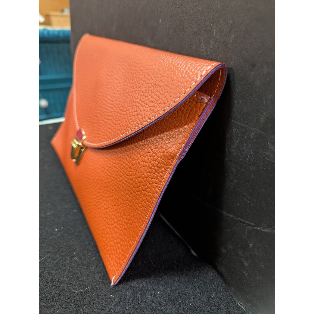 Vegan Pebbled Leather Conververtible Clutch Purse Shoulder Bag gold chain clasp