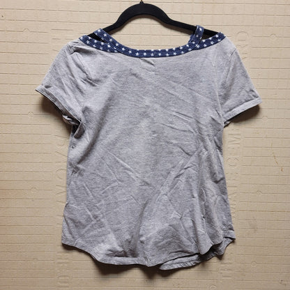 Disney Parks Size Medium Gray Blue White Short Sleeve Cotton