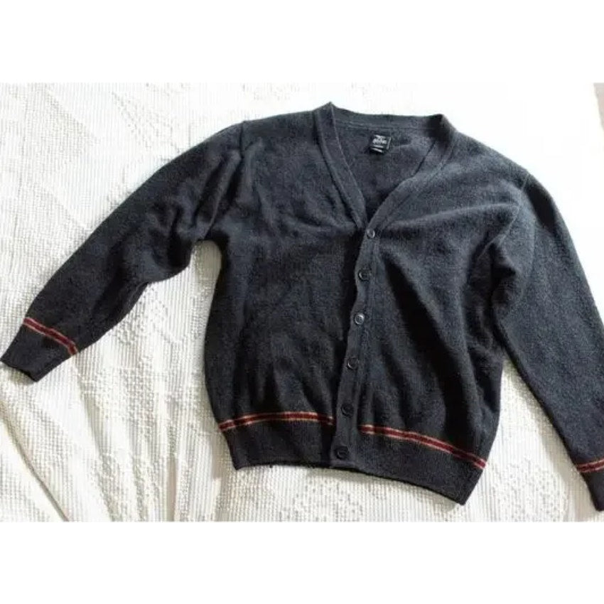 Lochaven of Scotland Medium Grey Wool Harry Potter Gryffindor Cardigan