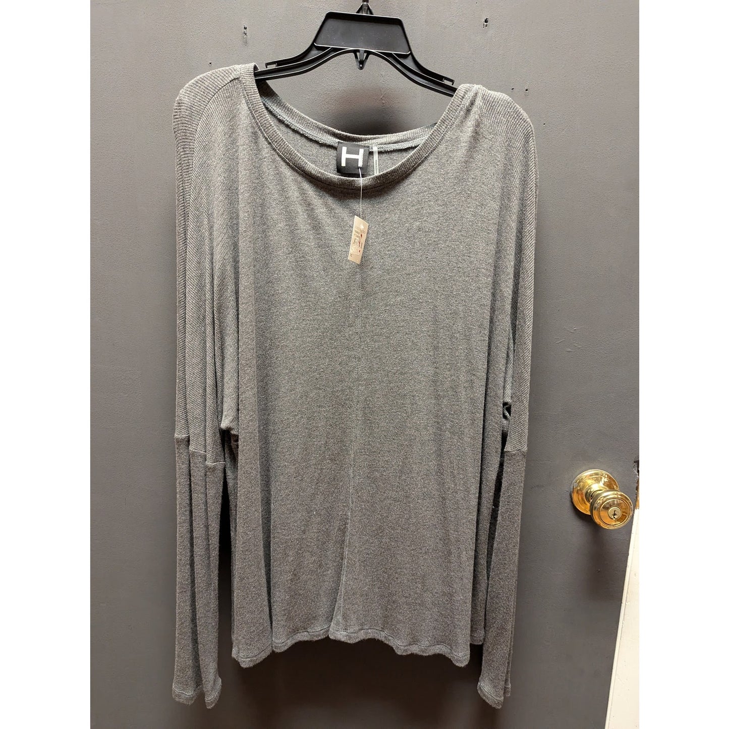 H by Bordeaux Long Sleeve Gray Top T-shirt Ribbed drop shoulder NEW layering