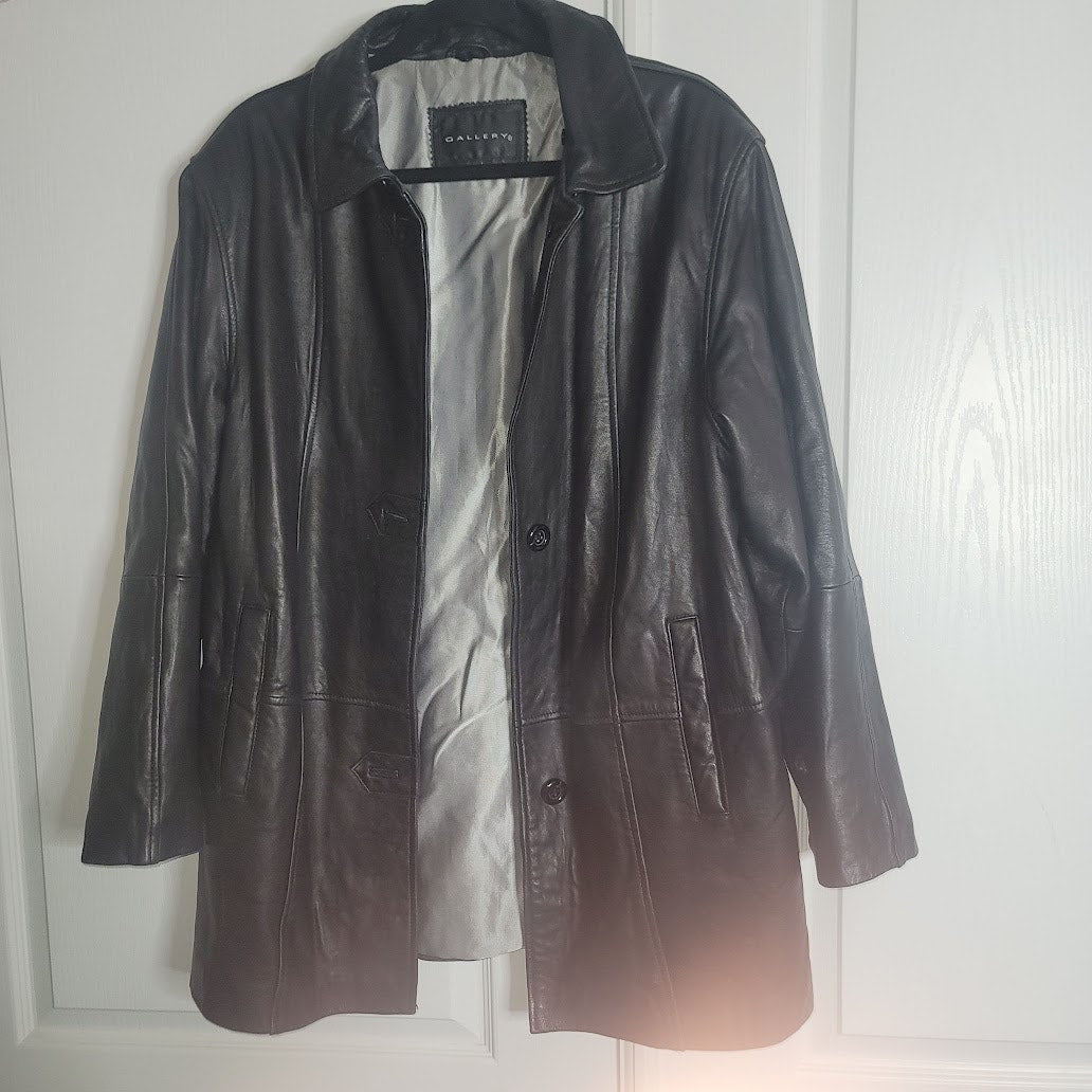 Vintage Gallery Black Leather Coat Jacket Large Lined Pockets SOFT button front