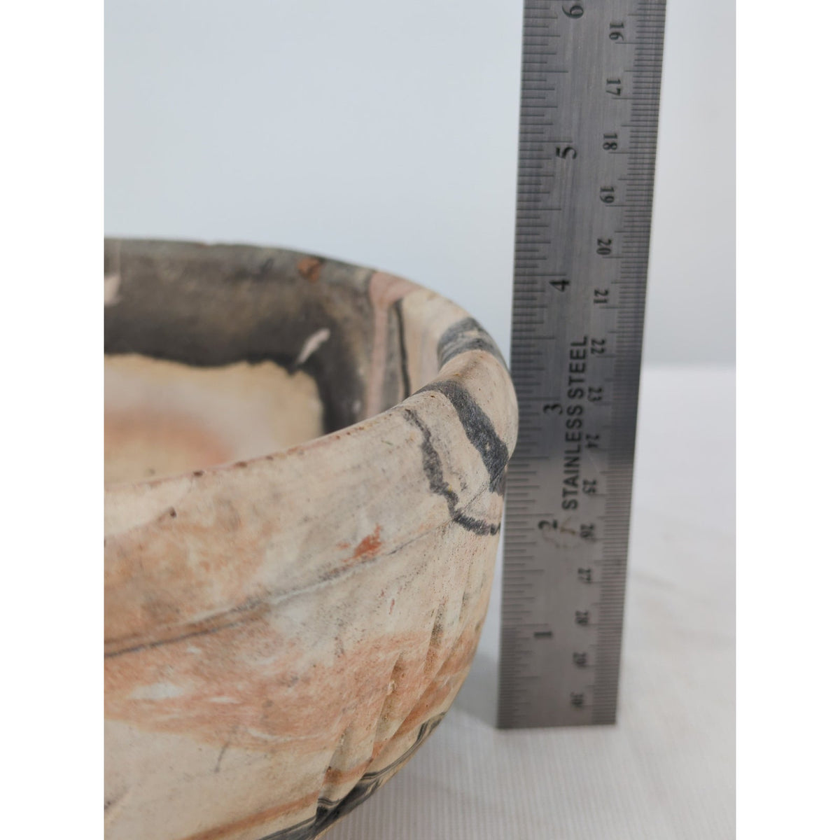 Vintage Southwestern Agateware Marbled Pottery 8" Bowl Hand-Etched Folk Art