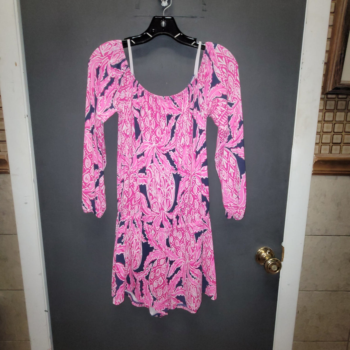 Lilly Pulitzer Size Small Romper Pink Navy Blue coco safari pineapple print