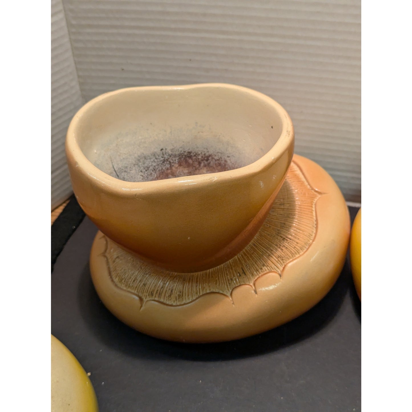 3 Mushroom planters bowls VINTAGE C.A.P. 1977 Brown Green Orange
