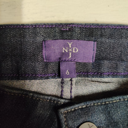 NYDJ Lift Tuck Slim Straight Jeans Womens 4 Embellished Rhinestone Pocket Indigo