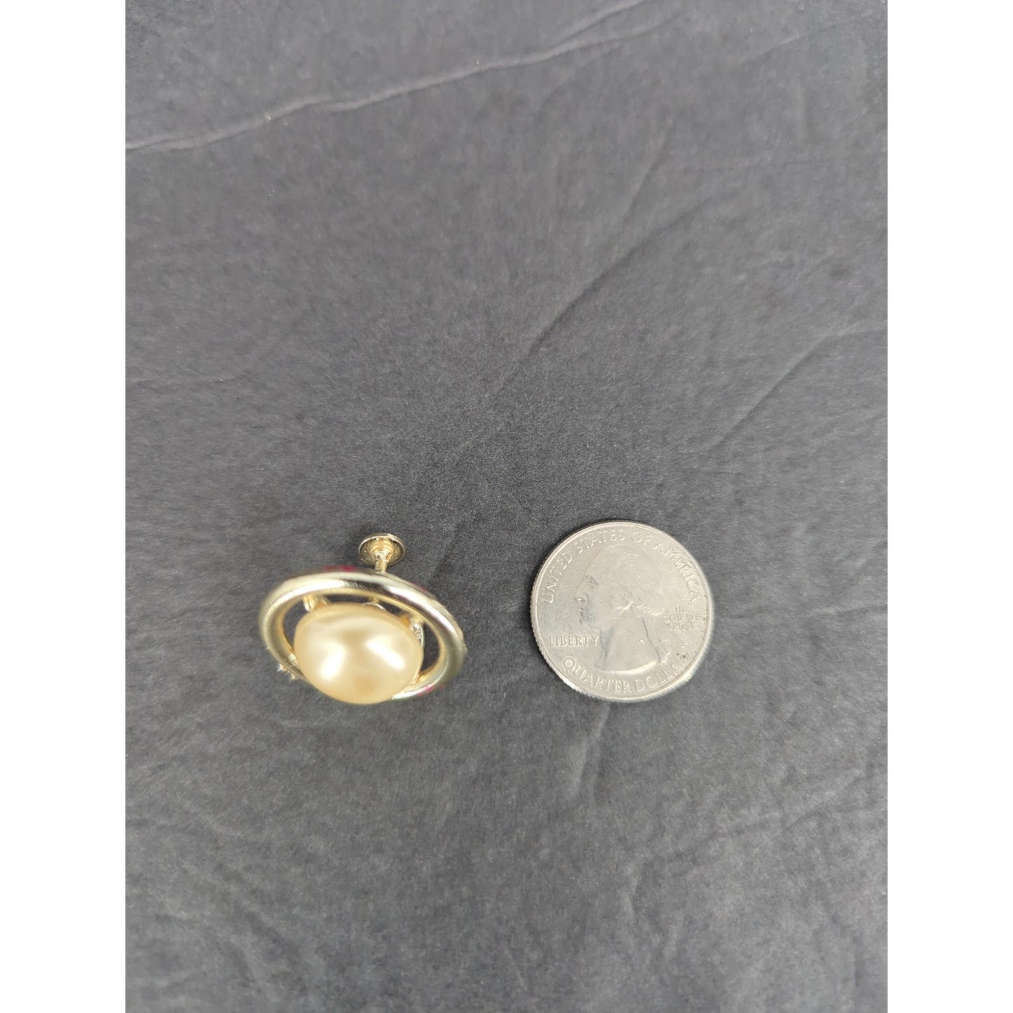 Vintage Gold Tone Faux Pearl Clip On Earrings Retro Statement Jewelry