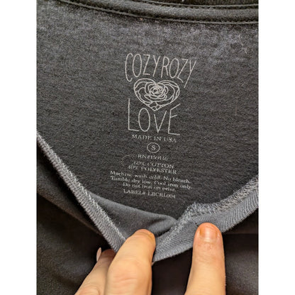 Cozy Rozy Love "Merry & Bright" Reindeer Graphic V-Neck Tee Size Small