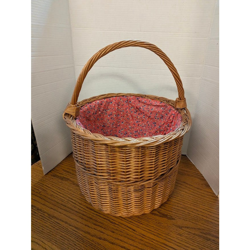 Vintage Woven Wicker Gathering Basket with Calico Drawstring Liner Sewing 18"