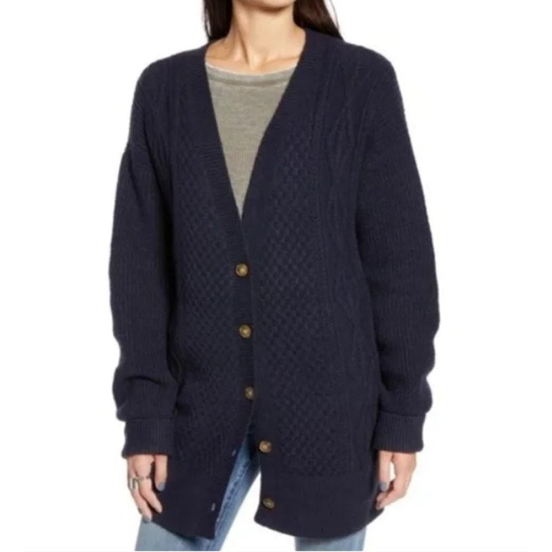 Treasure & Bond Cardigan Sweater Long Sleeve Blue xs/small oversized button up
