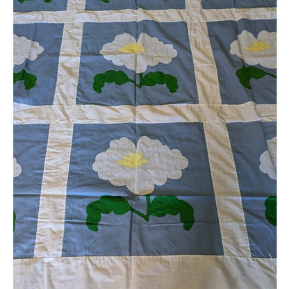 Vintage quilt top Floral 12 Block applique white yellow green blue flower 71x 94