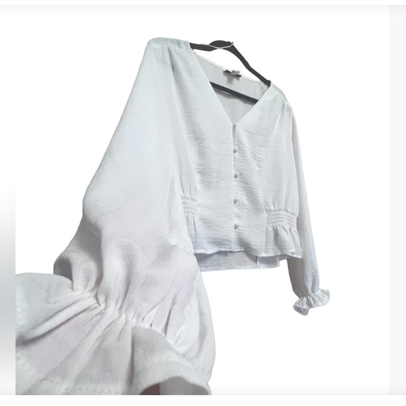 Topshop White blouse Peasant Crop Top Size 4 NWT Ruffle Neckline Puff Sleeve NEW