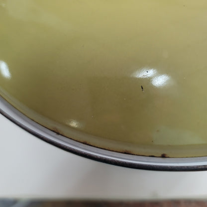 Catherine Holm Large covered pot handles green cream MCM 4 qt. dutch oven enamel