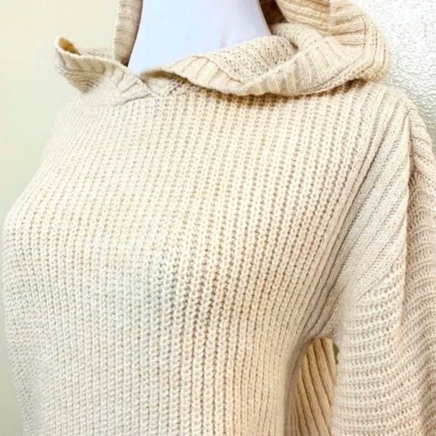 Abound Hooded Pullover Rib Knit Sweater Size MEDIUM Beige Oatmeal NWT