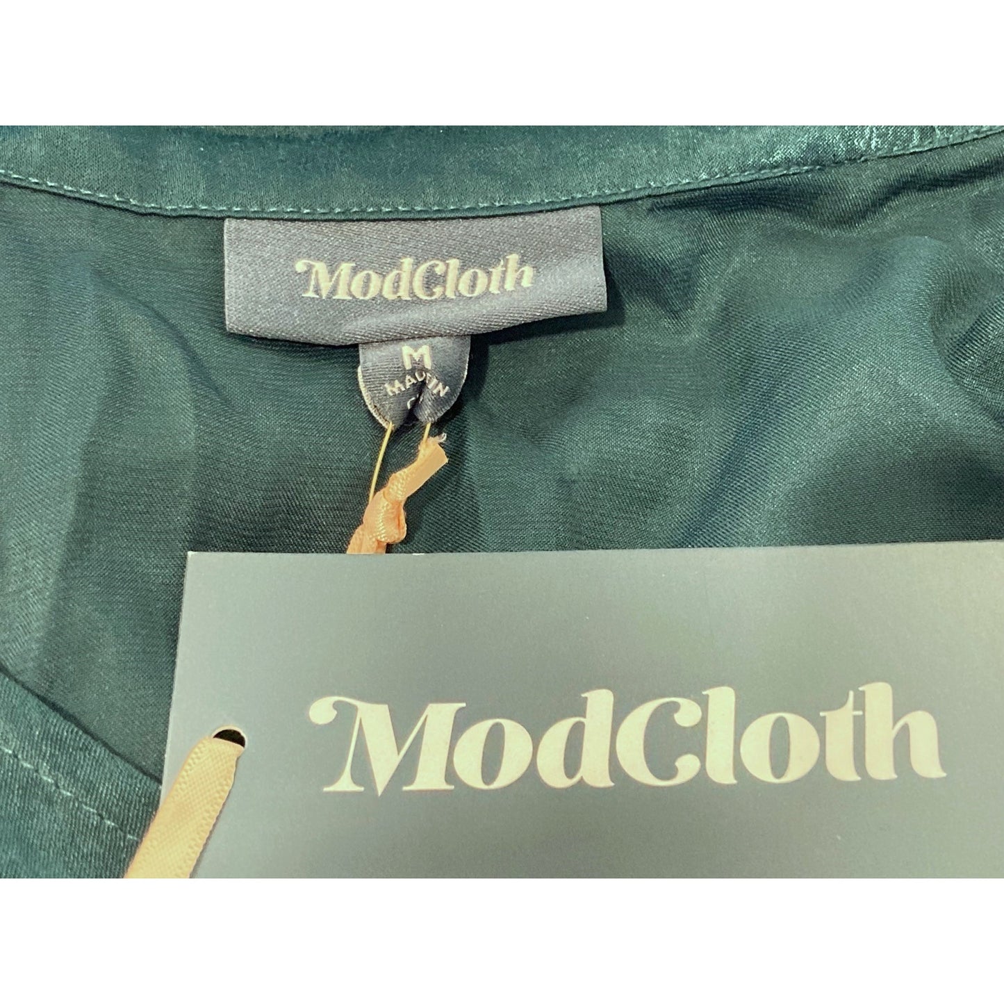 Modcloth V-Neck Satiny Long Sleeve Knot Tie Cuff Blouse Sz Medium in Emerald NWT