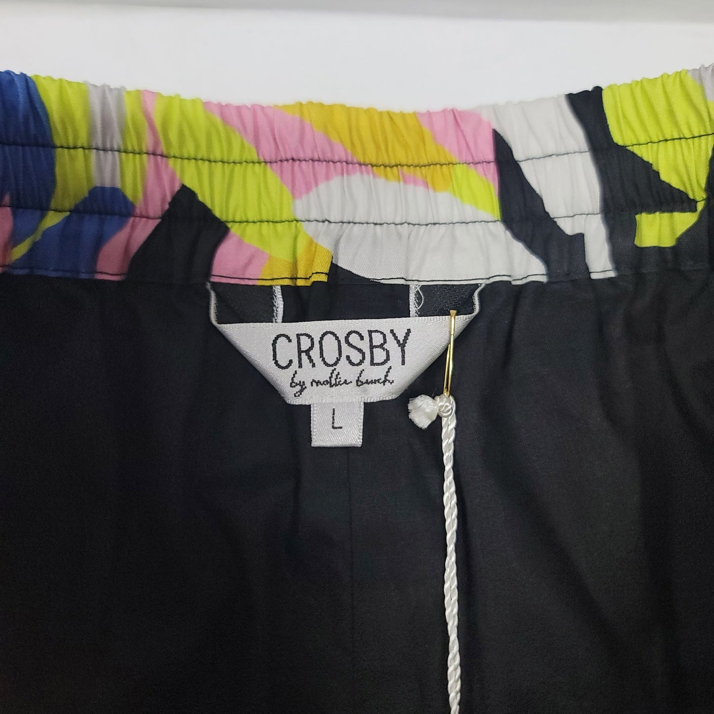 Crosby NEW Sara Shorts Size Large Multicolor Exotic Tropics Elastic Waist