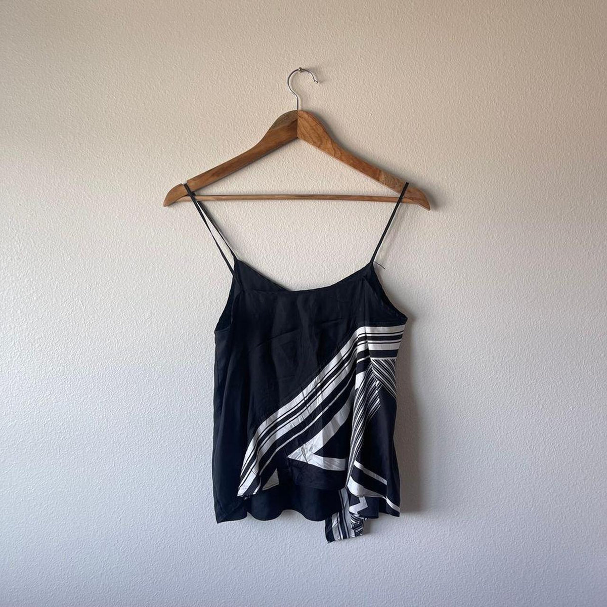 Rag & Bone Isadora Silk Cami Black White Asymmetrical Size X-Small new Size 2