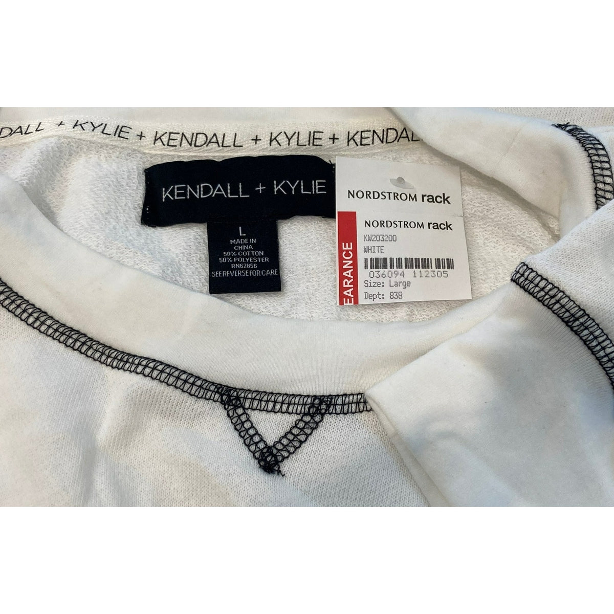 NWT Kendall & Kylie Oversized Long Sleeve Cropped Tee Sz Large in White/Black