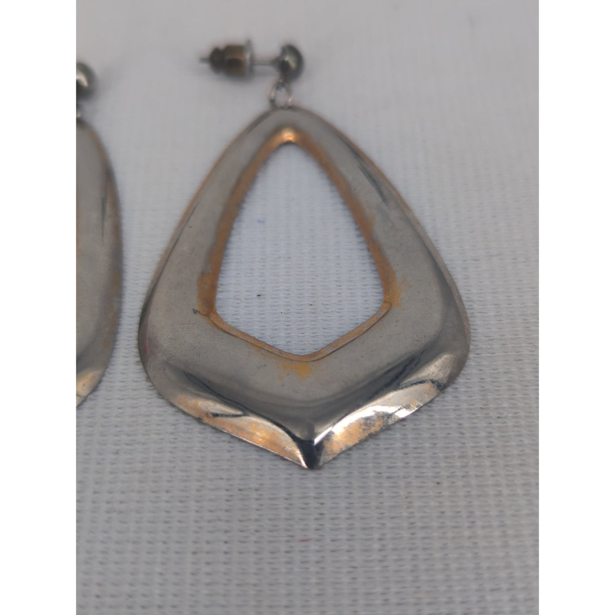Vintage Gold-Tone Teardrop Post Earrings Modernist Geometric 1980s Glam