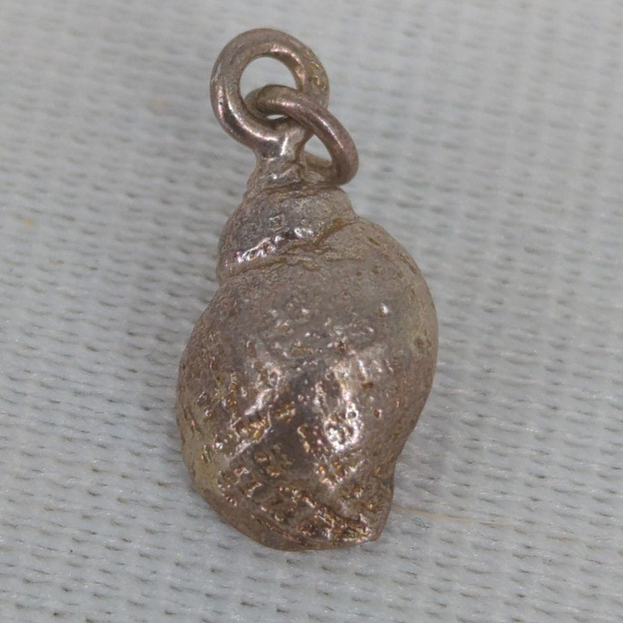 Vintage Silver Tone Metal Seashell Charm Pendant Coastal Beachy Aesthetic